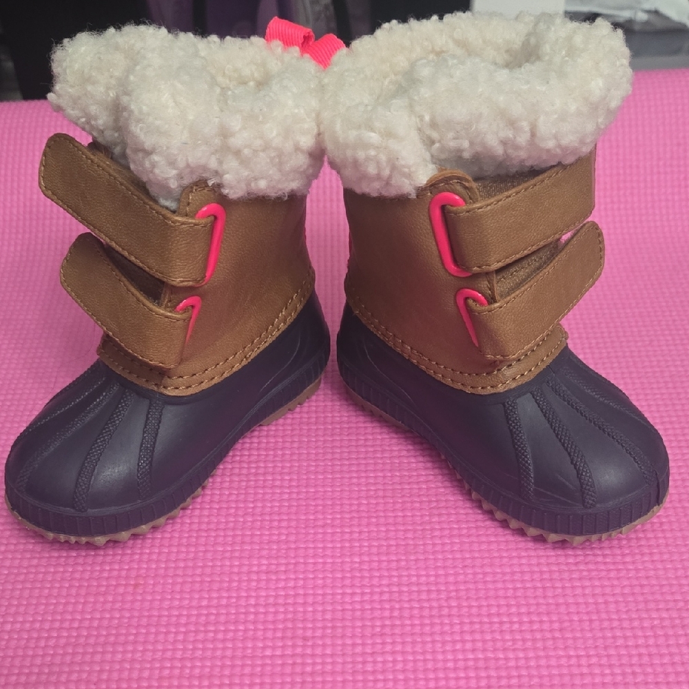 GAP Kids Brown and Pink Snow Boots